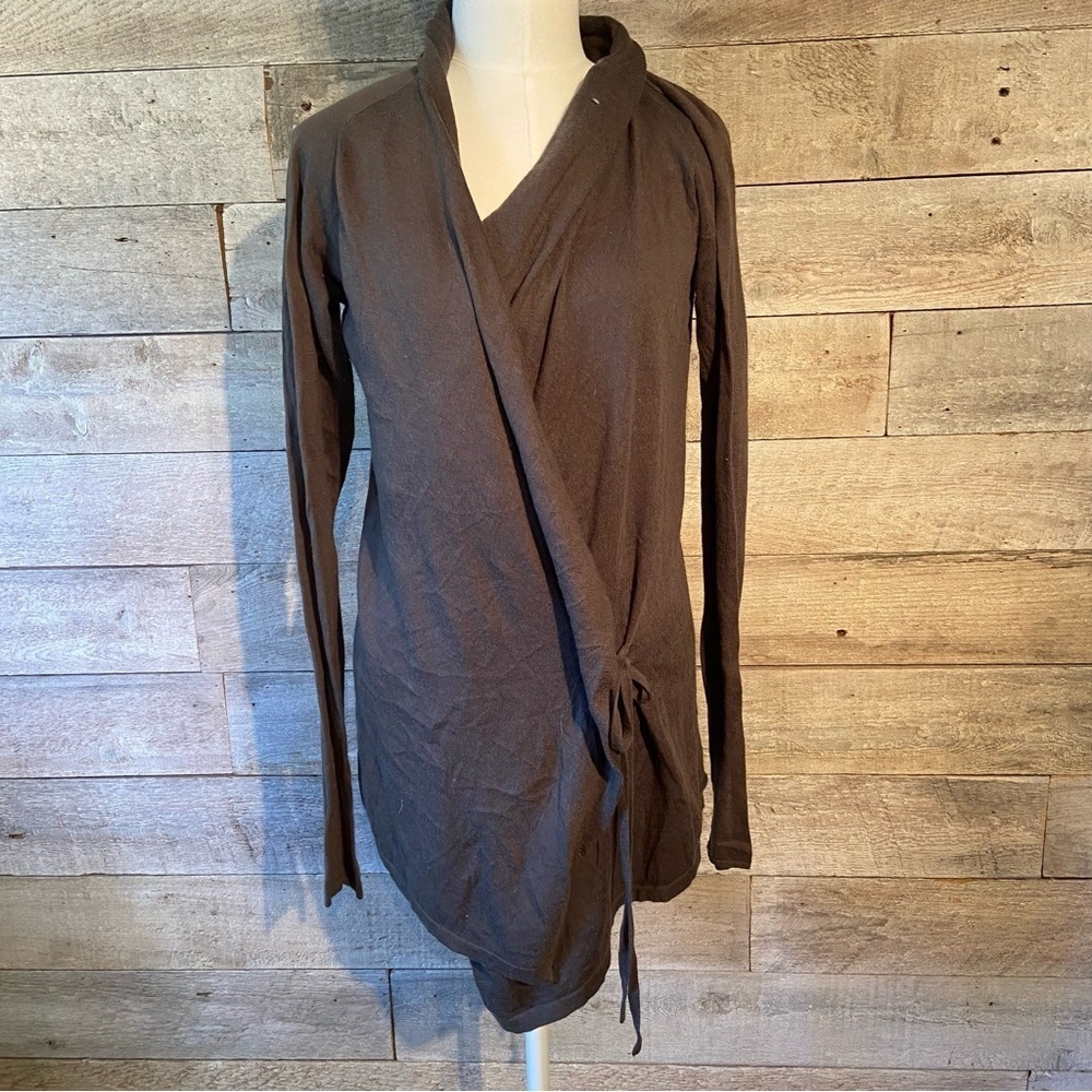 Vince. Women's cotton/cashmere wrap sweater medium